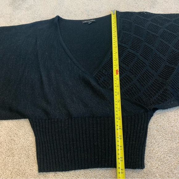 Urban behavior black glitter wide sleeve wrap front sweater Sz L - Picture 11 of 12
